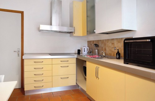 Cosio Valtellino House | Holiday Home 'Casa Nel Bosco' with Wi-Fi
