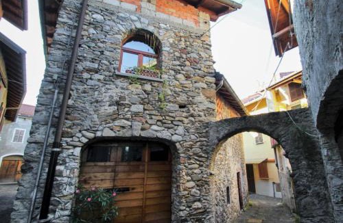 Castello House | Holiday Home Caa de Sass by Interhome