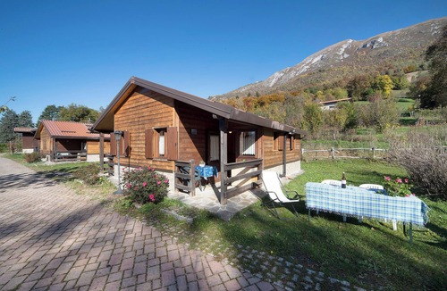 Barzio House | Holiday Home "Casa Genziana" with Mountain View, Wi-Fi & Garden