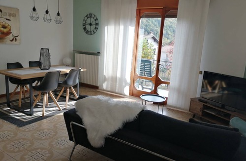 Carenno Apartment | HOLIDAY HOME DONATELLA