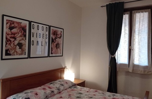 Verolanuova Apartment | Holiday Home La Dama di Fiori