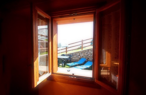 Peglio House | Holiday Home on Lake Como with Lake View, Wifi, Parking, tv sat