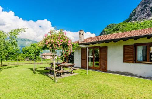 Novate Mezzola House | Holiday Home Sara&Mattia by Interhome