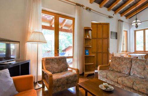 Vesta House | Holiday Home Villa Pineta by Interhome
