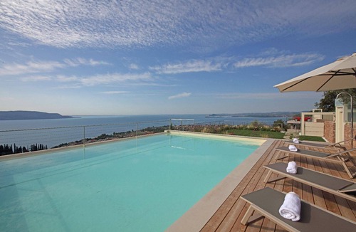 Pulciano House | Holiday house Toscolano-Maderno for 1 - 11 persons with 4 bedrooms - Holiday home