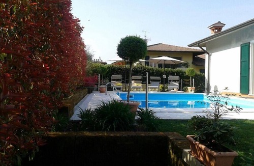Pozzolengo House | Holiday house Pozzolengo for 1 - 12 persons with 6 bedrooms - Holiday house