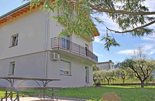 Mandello del Lario Apartment | - Holidays on Lake Como - B&B del Lario -