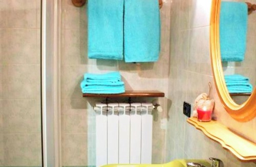 Prabione Apartment | Homerez - Apartment in Prabione, parking
