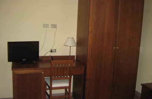 Ostiglia Hotel | Hostiliae Ciminiera Hotel