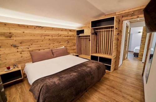 Valdisotto Hotel | Hotel ∙ 3 guests