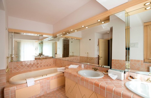 Darfo Boario Terme Hotel | Hotel Brescia