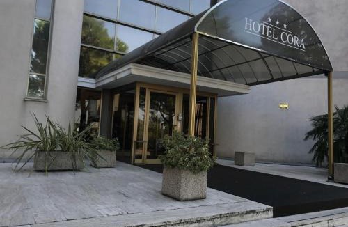 Carate Brianza Hotel | Hotel Cora