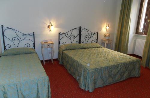 Gargnano Hotel | Hotel Garnì Bartabel