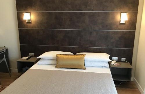 Gallarate Hotel | Hotel La Nuova Rotaia