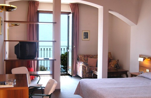 Lovere Old Town Hotel | Hotel Moderno
