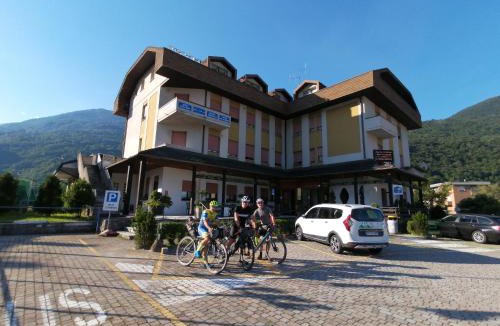 Cosio Valtellino Hotel | Hotel Rezia Valtellina