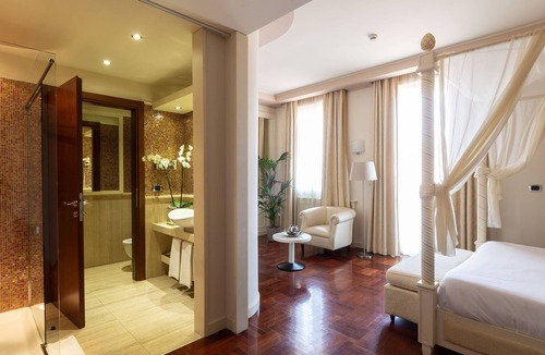 Milan Hotel | Hotel Silver