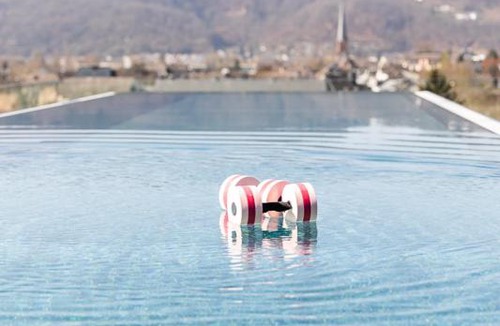 Alt-Heiligkreuz Hotel | Hotel Villa Hügel