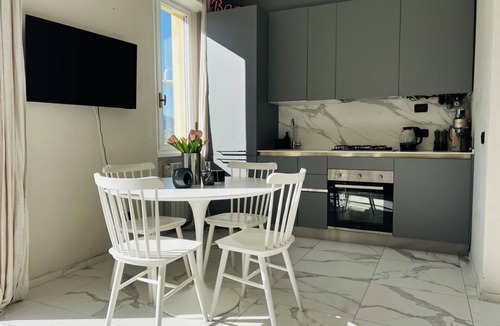 Carate Urio Apartment | Hugau Apartment Lake Como