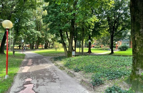 Milano 3 Apartment | Humanitas Hospital 2 km, 12 km centre of Milan, with lake view, peace and nature