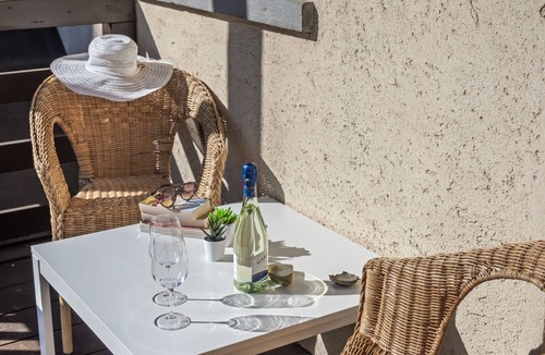 Iseo Apartment | I Balconi - Two Bedroom Apartment, Sleeps 5