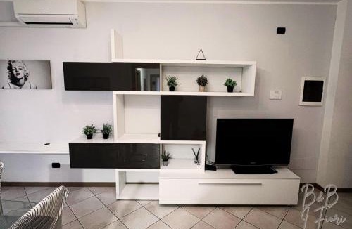 Zelo Surrigone Apartment | I Fiori Guest House