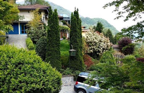 Cerano d'Intelvi Apartment | IDYLLIC RENTAL, LARGE PRIVATE GARDEN, MAGNIFICENT VIEW OF LAKE AND MOUNTAINS