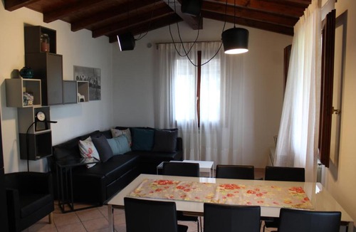 San Felice del Benaco Apartment | Il Balcone Fiorito sul Garda - Celeste Apartment
