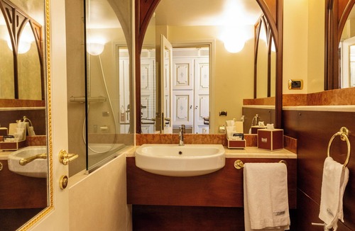 Cervesina Hotel | Il castello di San Gaudenzio