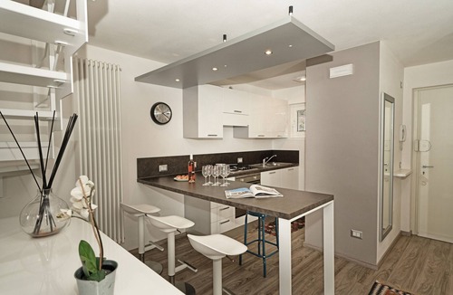 Padenghe sul Garda Ski Chalet | Il Melagrano A11 by Wonderful Italy