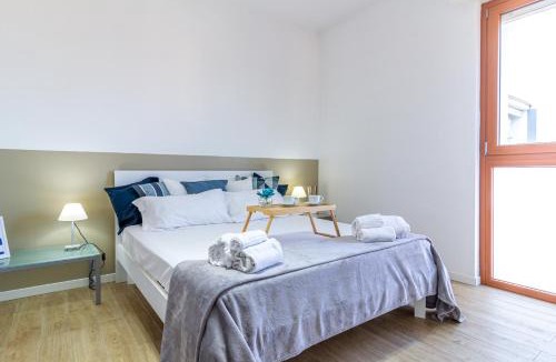 Vimercate Apartment | Il quadrato blu