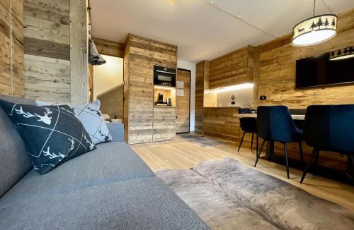 Madesimo Apartment | Il Ruscello Mountain Apartment
