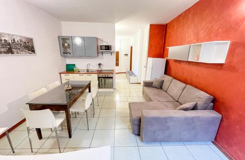 Rovato Apartment | In castello 1984