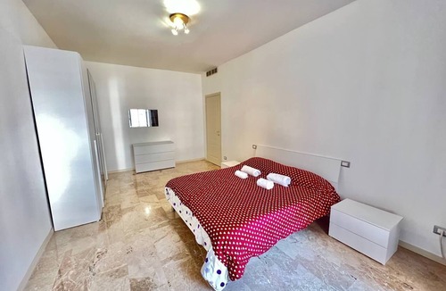 Voghera Apartment | In prestigious cohort, in the very center of Voghera, between Duomo and Station