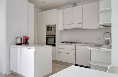 Turro Apartment | Iroko Living - Turro