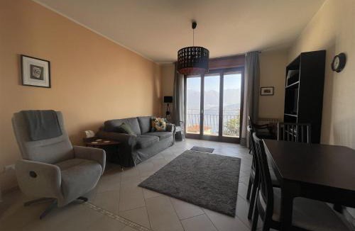 Tavernola Apartment | IseoLakeRental - Casa Unicum