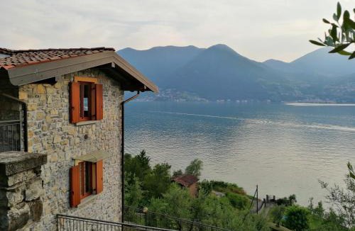 Siviano Apartment | IseoLakeRental - La Stallina - Monte Isola