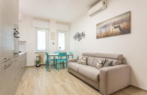 La Fontana Apartment | [Isola-Zara] Modern apartment, Duomo in 10min