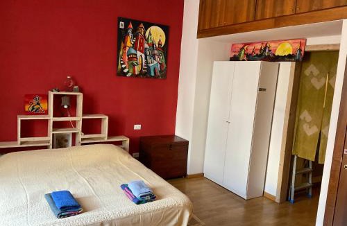 Zona Farini Apartment | IsoLaB: monolocale in zona Isola