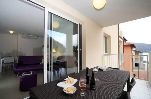 Maccagno Apartment | Italian Lakes 3 bedroom rental with pool