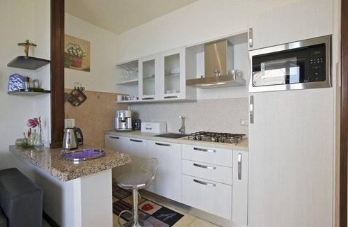 Pino Lago Maggiore Apartment | Tastefully furnished vacation apartment in a quiet & sunny panoramic location
