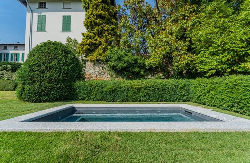 San Fermo della Battaglia Villa | 550 m² Villa ∙ 7 bedrooms ∙ 15 guests