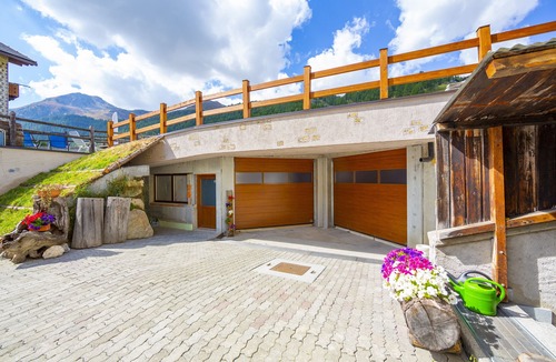 San Rocco Apartment | Italia 2 Ski in-Ski out 50m, Livigno, Italy