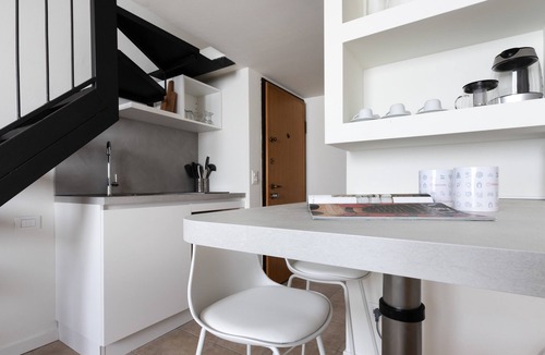 Magenta Apartment | Italianway - The B Village Standard - Apt 58