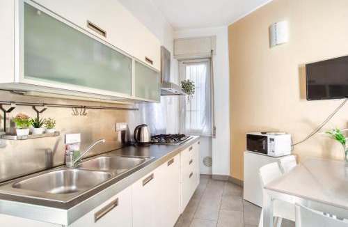 Zona Zara Apartment | JOIVY Cosy Flat near Villa Mirabello