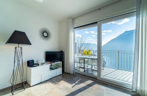 Nesso Apartment | Ka' Doro with Lake View