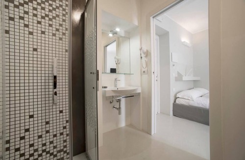 Zona Risorgimento House | L'Ottava GuestHouse