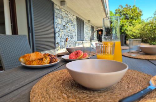 Como Apartment | La BuCa - in Como - Elegant apartment, 150 sq m - Private covered parking - Private terrace - Just 1300 mt from downtown