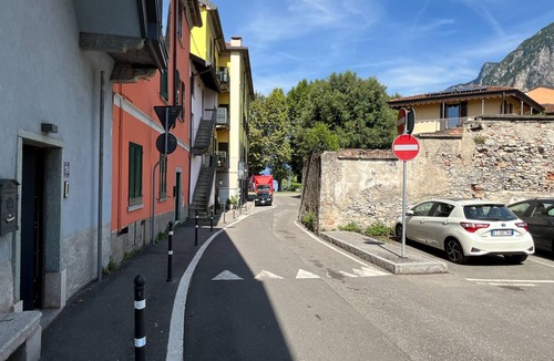 Lecco Apartment | La Casa Azzurra - Affitti Brevi Italia