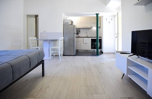 Mercallo Apartment | La Casa dei Laghi 2 Monate Maggiore Orta. Pet-friendly. Close to Isole Borromee